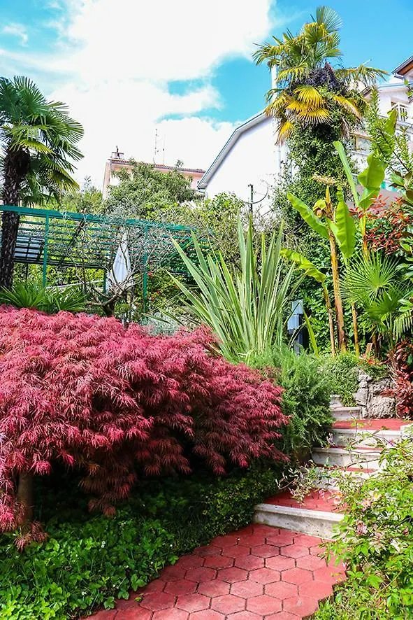 Ferienwohnung Sunny Garden Opatija